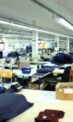 EVRO-JEANS Photos